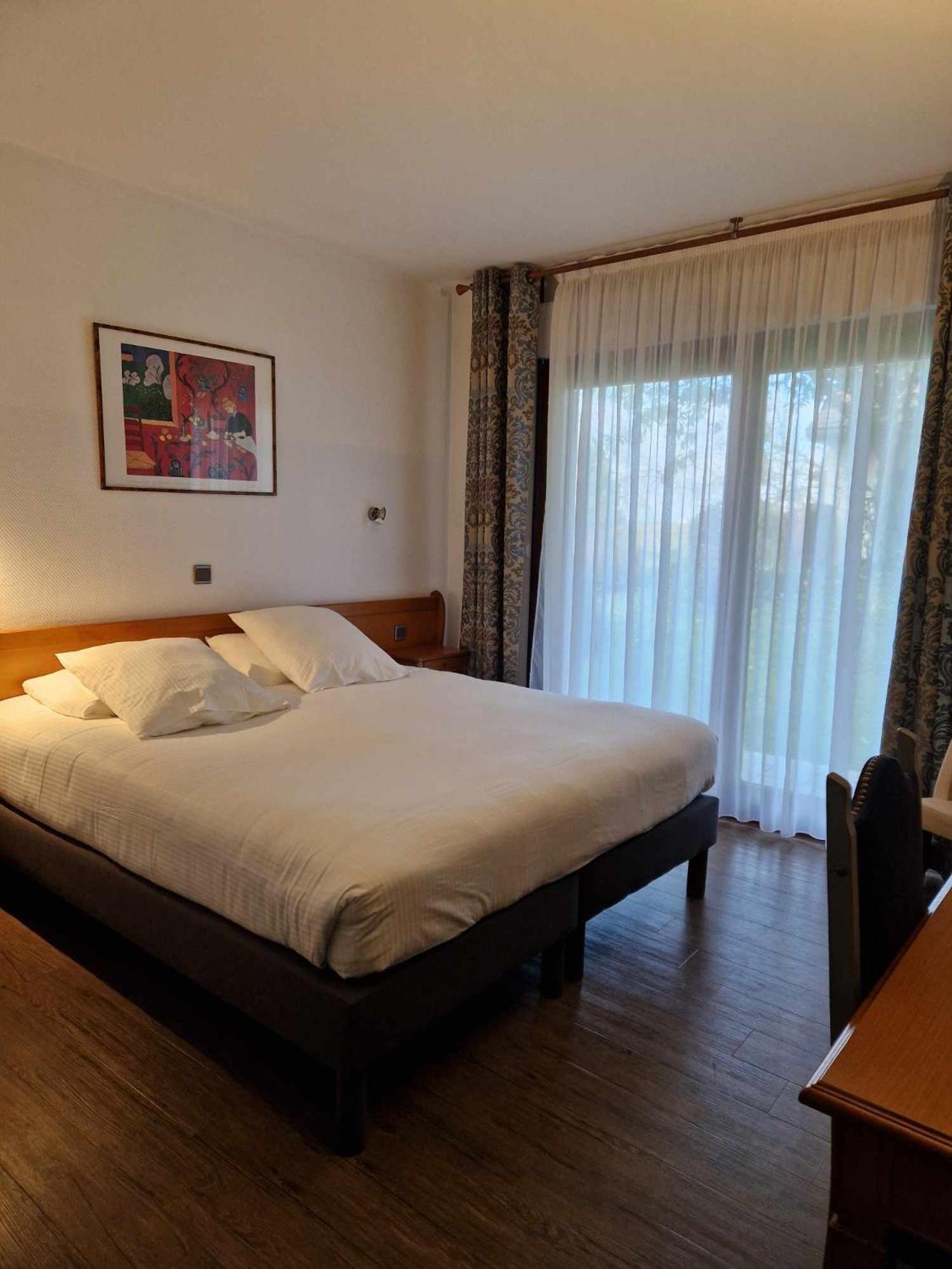 Sure Hotel By Best Western Saint-Quentin Ouest Holnon Eksteriør bilde