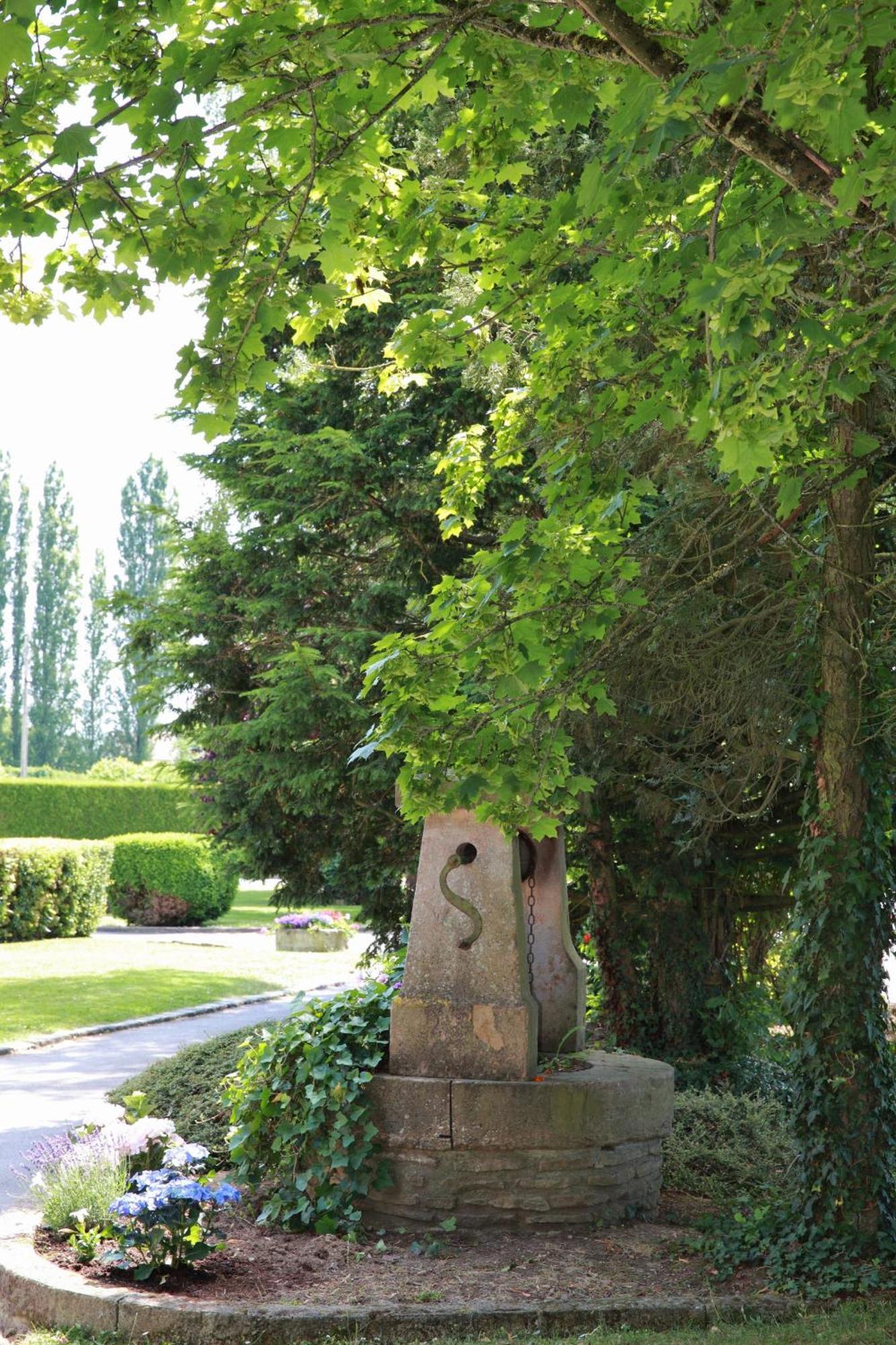 Sure Hotel By Best Western Saint-Quentin Ouest Holnon Eksteriør bilde