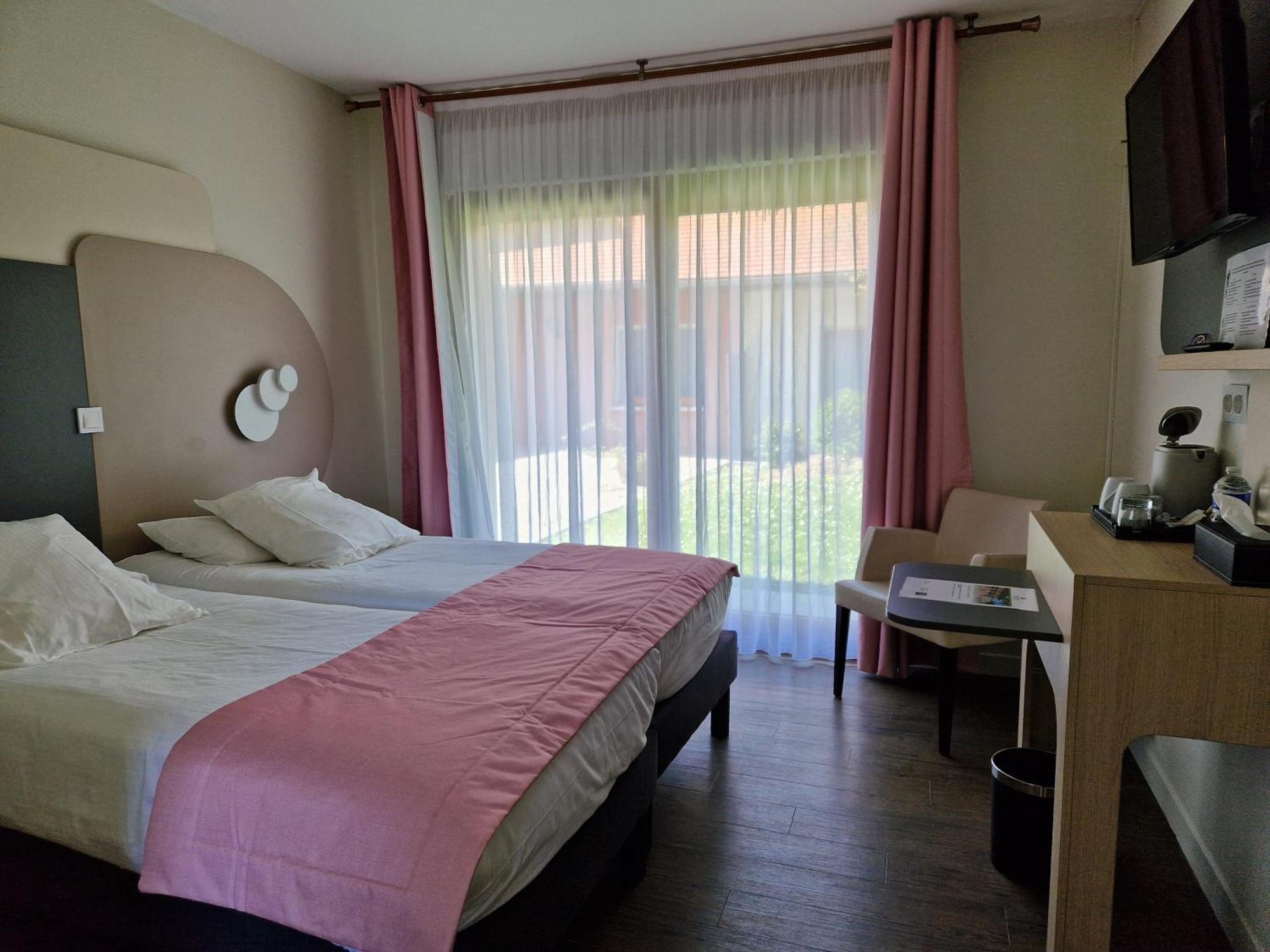 Sure Hotel By Best Western Saint-Quentin Ouest Holnon Eksteriør bilde