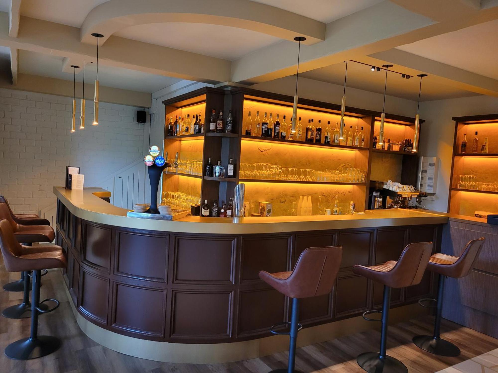 Sure Hotel By Best Western Saint-Quentin Ouest Holnon Eksteriør bilde